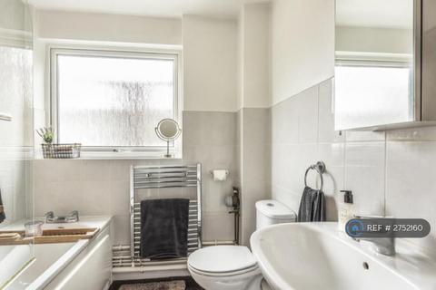 1 bedroom flat to rent, The Laurels, Bromley, BR2