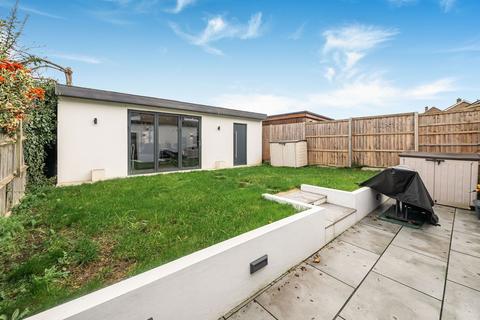 undefined, Azalea Drive, Swanley BR8