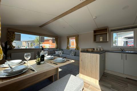 2 bedroom static caravan for sale, Shottendane Road, Birchington CT7