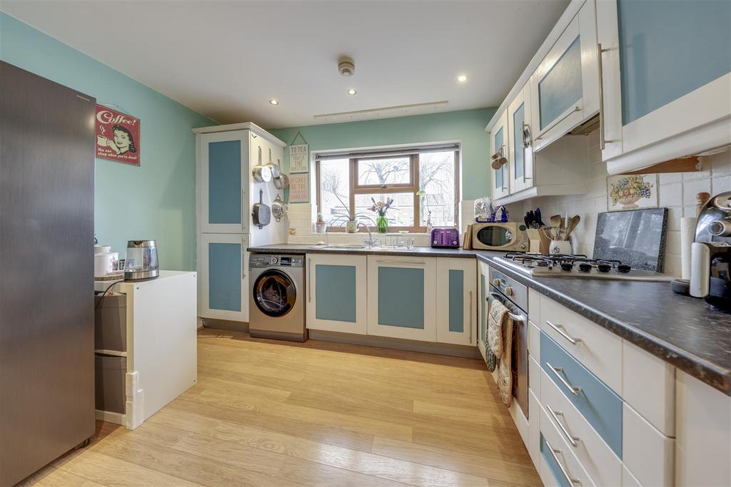 Kitchen / Dining Alt