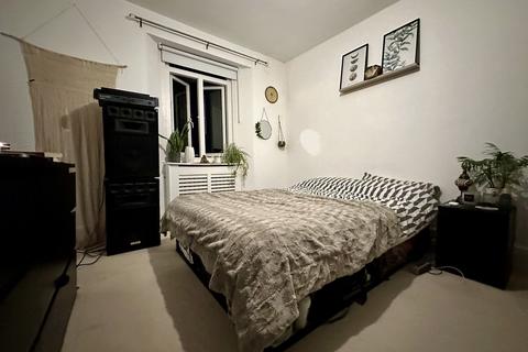 2 bedroom apartment to rent, Sussex Square, Brighton