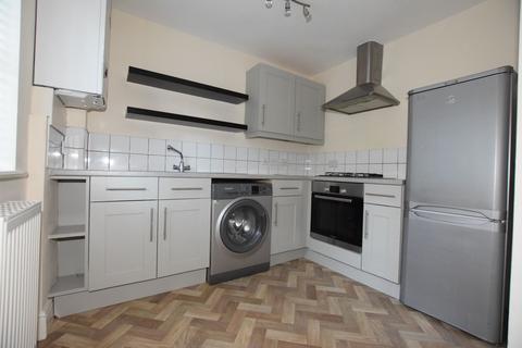 2 bedroom apartment to rent, Fryers Lane, High Wycombe HP12
