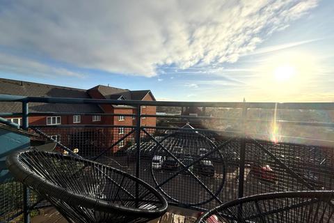 2 bedroom apartment to rent - Compass Quay, Exeter