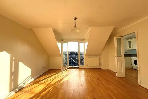 2 bedroom apartment to rent, Compass Quay, Exeter