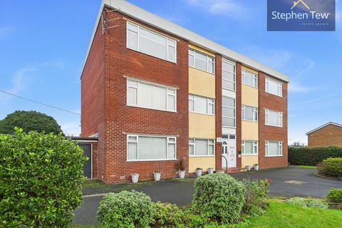 St. Annes Road, Blackpool, FY4