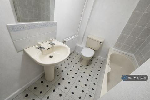 2 bedroom flat to rent, St. Denys Road, Southampton, SO17