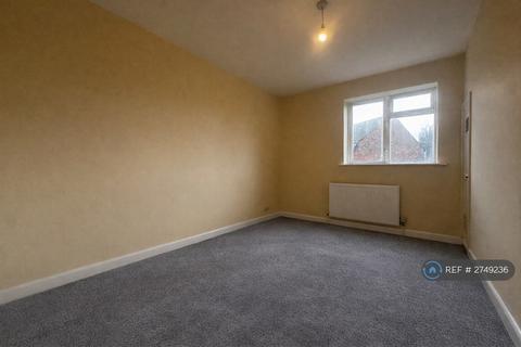 2 bedroom flat to rent, St. Denys Road, Southampton, SO17