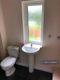 3 bedroom terraced house to rent, Deercote, Telford, TF3