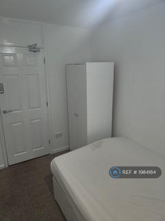1 bedroom in a house share to rent, Vauxhall Crescent, Birmingham, B36