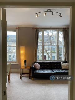 1 bedroom flat to rent, Trinity Road, London, SW17