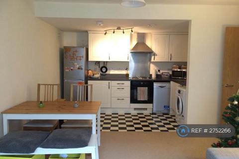 2 bedroom flat to rent, Talavera Close, Bristol, BS2
