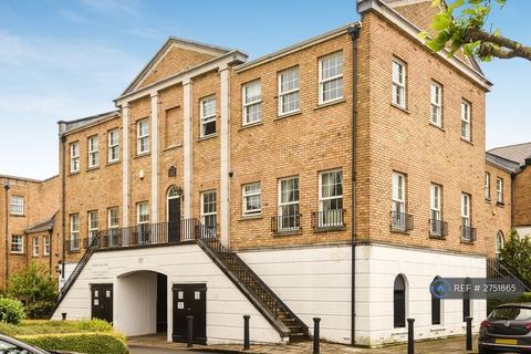 2 bedroom flat to rent, Sophia Square, London, SE16