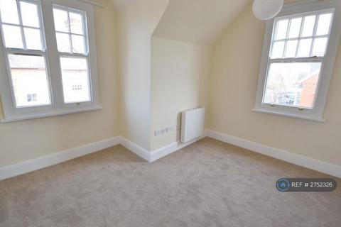 1 bedroom flat to rent, Cross Road, Leicester, LE2