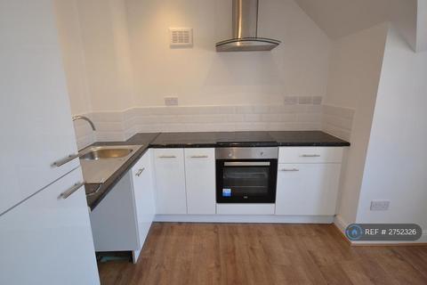 1 bedroom flat to rent, Cross Road, Leicester, LE2