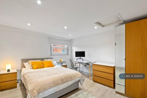 2 bedroom flat to rent, Castle Street, Reading, RG1