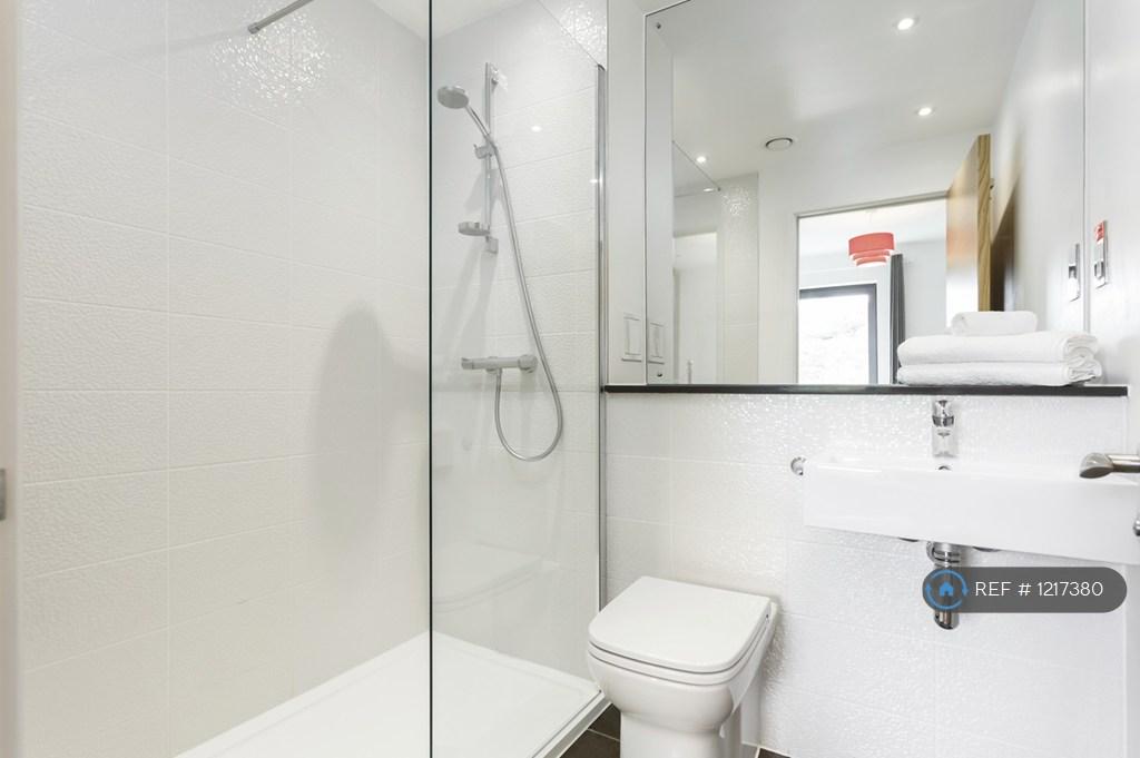 Ensuite Bathroom