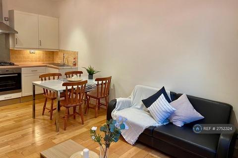 2 bedroom flat to rent, Oval Mansions, London, SE11