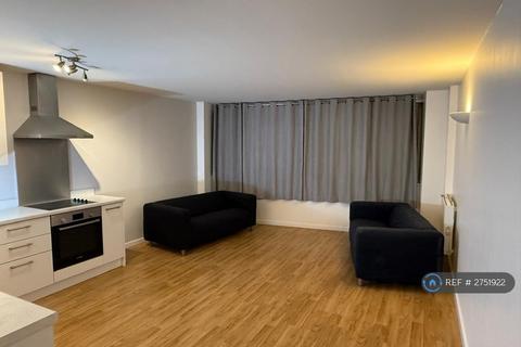 Marco Island, Nottingham, NG1