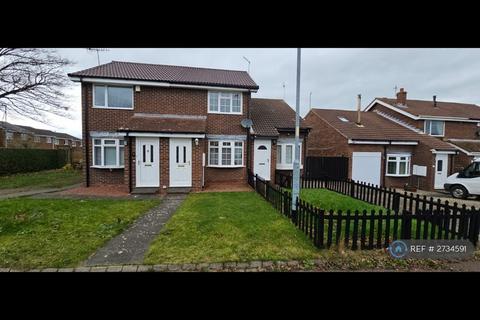 2 bedroom terraced house to rent, Greenacres Close, Tyne & Wear, NE40