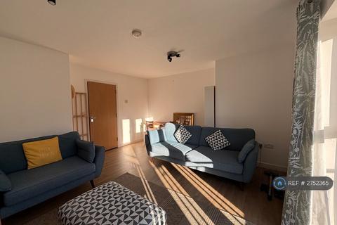 2 bedroom flat to rent, Damson House, London, SW16