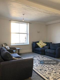 2 bedroom flat to rent - St Mary's St, Whitchurch, SY13