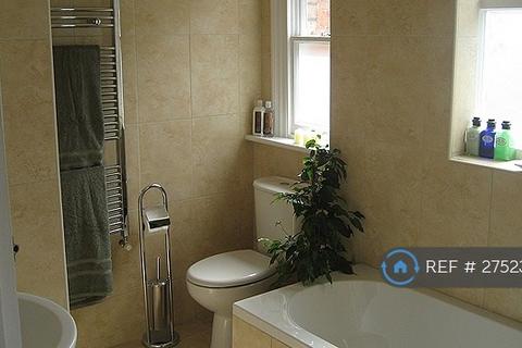 undefined, Kingsthorpe Grove, Northampton, NN2