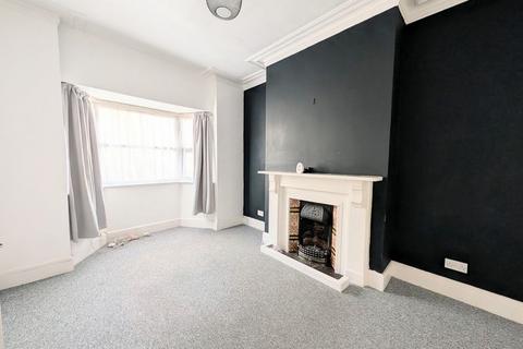 3 bedroom terraced house for sale, STANLEY STREET, GRIMSBY