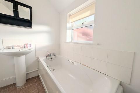 3 bedroom terraced house for sale, STANLEY STREET, GRIMSBY