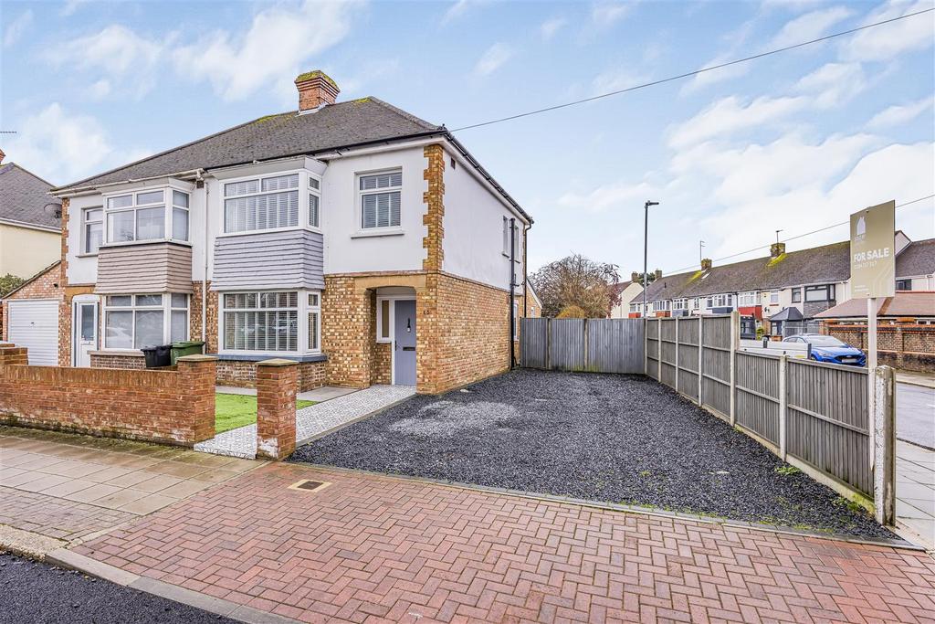 10 Old Manor Way, Drayton-Portico Marketing-Sold By-