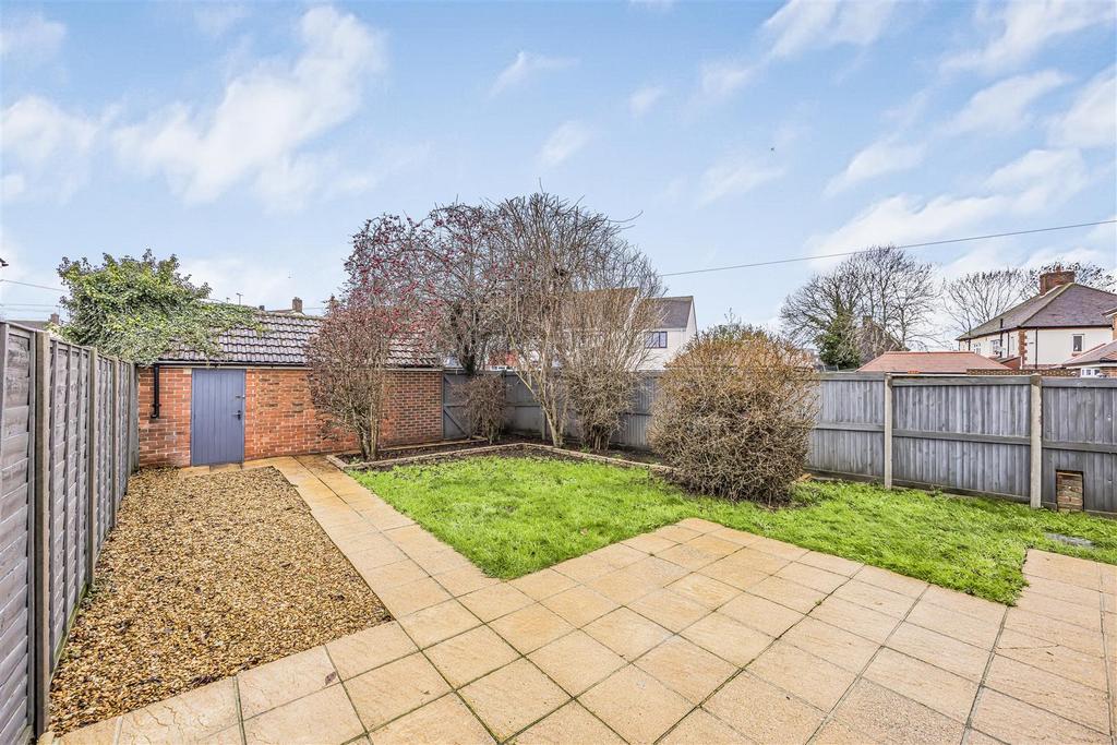 10 Old Manor Way, Drayton-Portico Marketing-Sold By-