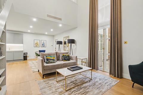 2 bedroom flat to rent, Woods Mews, Mayfair, London W1K
