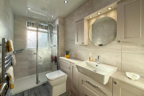 2 bedroom semi-detached bungalow for sale, Kaye Lane, Huddersfield HD5