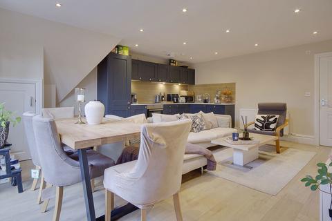 2 bedroom flat for sale, Knyveton Road, Bournemouth BH1