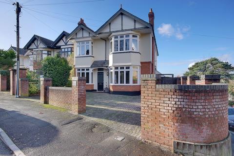 4 bedroom detached house for sale - Cecil Avenue, Bournemouth BH8