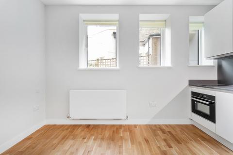 undefined, Flat 15 27 Cedar Road