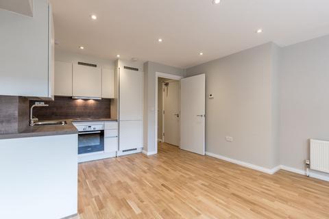 1 bedroom flat to rent, 9 Nevada Heights  130 Chingford Mount Road