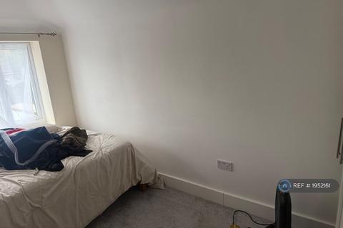 1 bedroom in a house share to rent, Boxtree Lane, Harrow, HA3