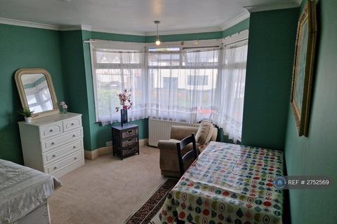 undefined, South Lane, Surrey, KT3