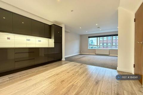 2 bedroom maisonette to rent, Furzehill Parade, Borehamwood, WD6