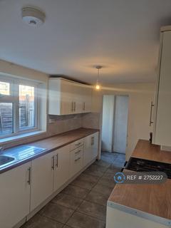 2 bedroom terraced house to rent, Stafford Road, Cardiff, CF11