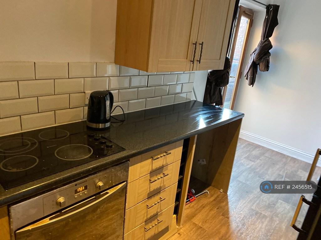 Kitchen View3