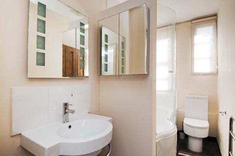 undefined, Tavistock Street, London, WC2E