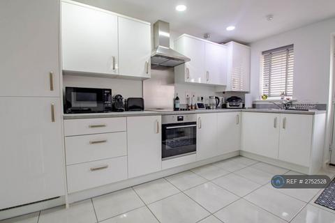 1 bedroom end of terrace house to rent, Orfeus Drive, Peterborough, PE2