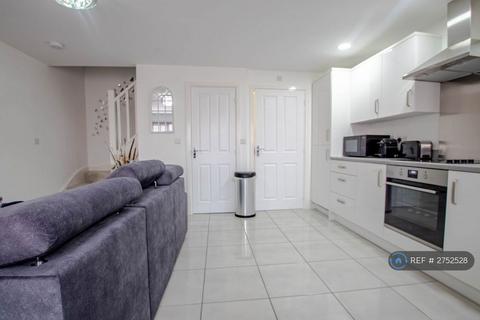 1 bedroom end of terrace house to rent, Orfeus Drive, Peterborough, PE2