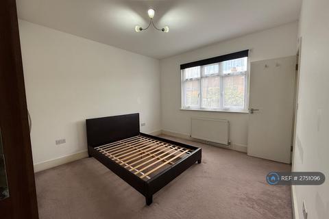 2 bedroom maisonette to rent, Greenhill Way, Harrow, HA1