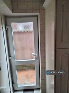 4 bedroom semi-detached house to rent, Lichen Green Canon Park, Coventry, CV4