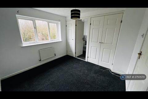 undefined, Denston Close, Northampton, NN4