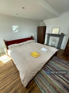 3 bedroom flat to rent, Brixton Road, London, SW9