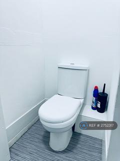 1 bedroom in a house share to rent, St. Johns Road, Dudley, DY2
