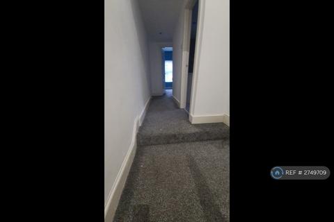 3 bedroom terraced house to rent, Burns Street, Bootle, L20